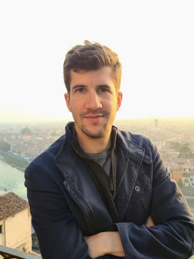 Julian Lippa, founder of Verio Labs